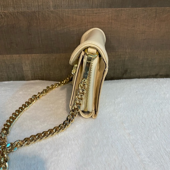 Aimee Kestenberg Lovers Lane Wallet On a Chain - Sandy - Picture 4 of 9